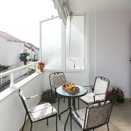 Valerija - One-bedroom With Balcony *