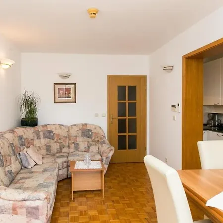 Valerija - One-bedroom With Balcony *
